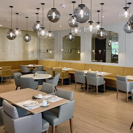 Seetelhotel Moeve * Херингсдорф